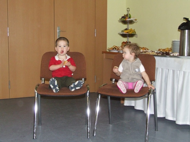 gyermekek és cipők