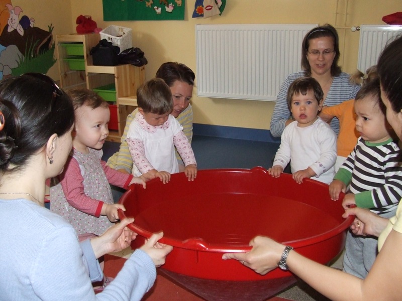 Tipegő szaladó torna